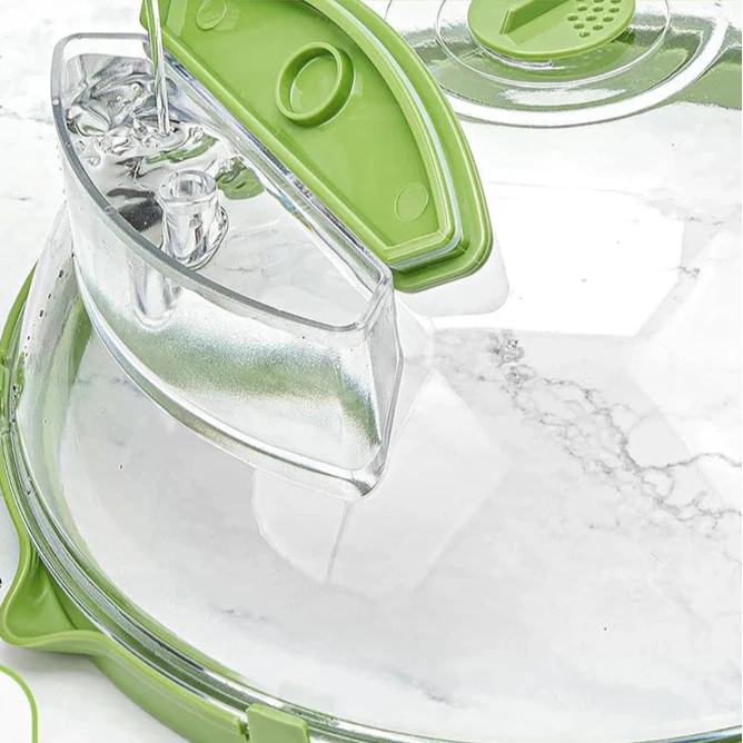 Built-In Water Steamer & Handle