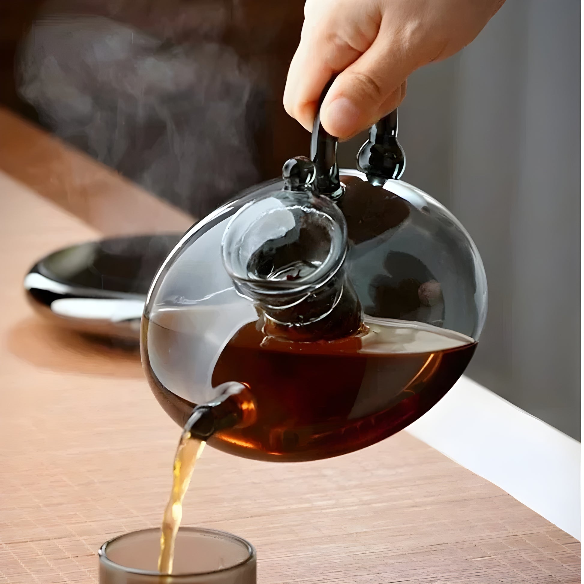 Nordic-style glass teapot with a premium infuser for easy brewing