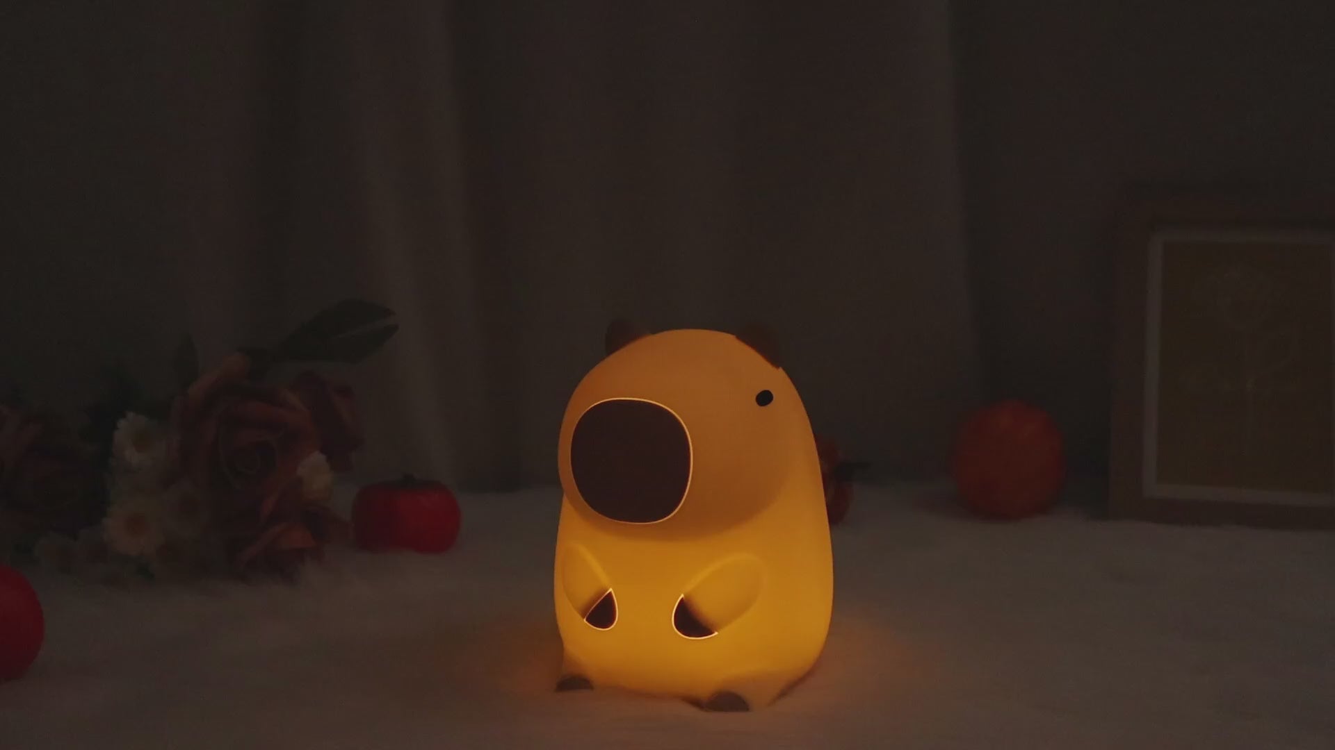 Video demonstration of the Capybara Night Light showcasing soft LED glow, color-changing features, and use as a kids' bedroom décor and nighttime comfort lamp